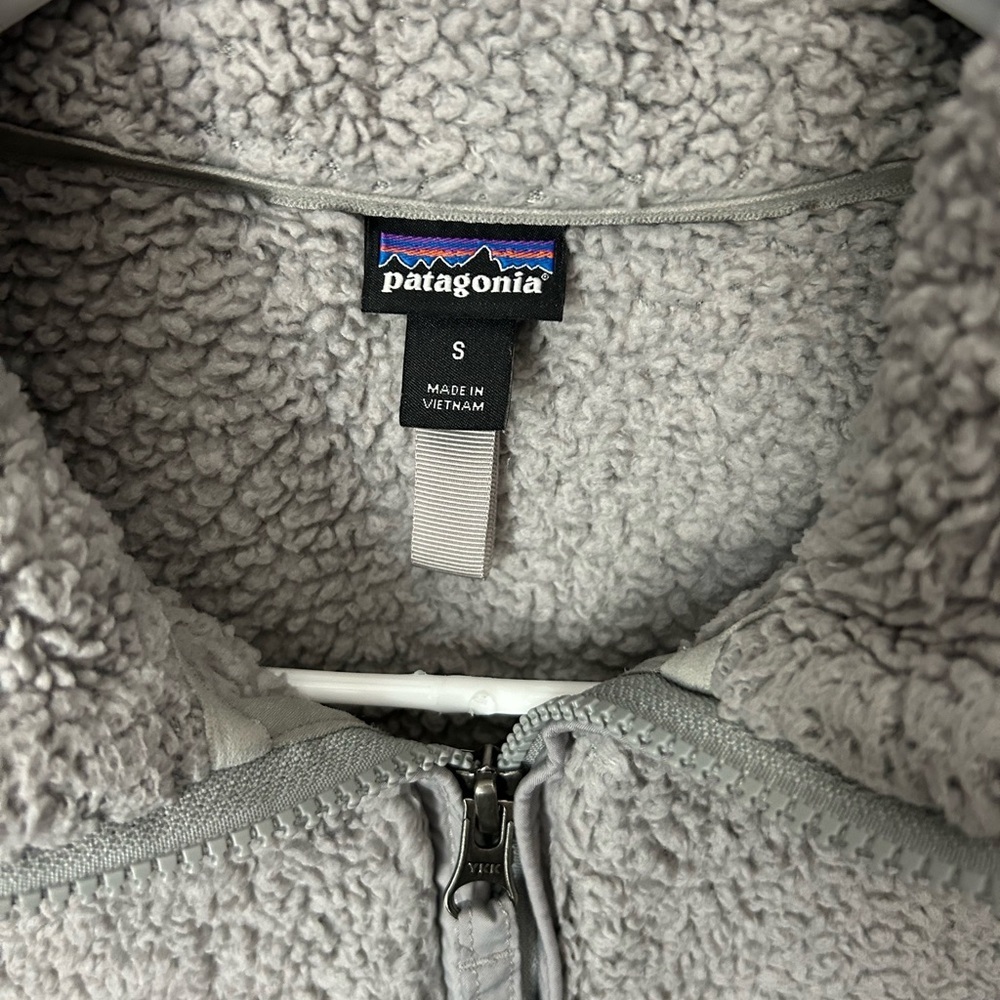 Patagonia Women's Quarter Zip Pullover in Gray Small - Picture 5 of 6